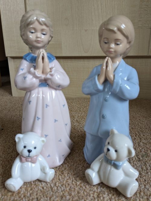 Leonardo Collection Praying Boy & Girl