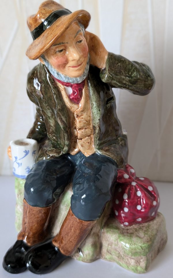 Royal Doulton Character Figurine - Owd Willum HN2042