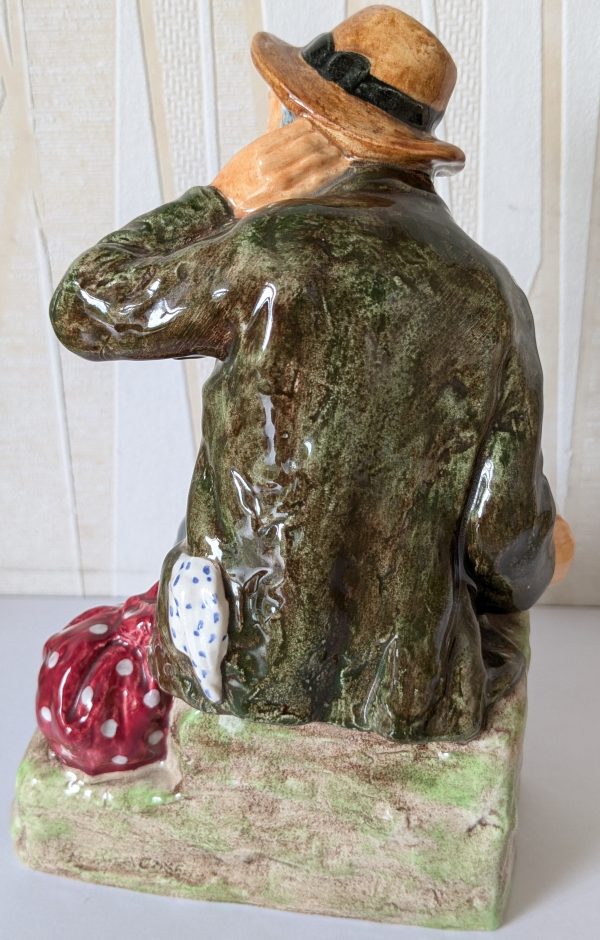 Royal Doulton Character Figurine - Owd Willum HN2042