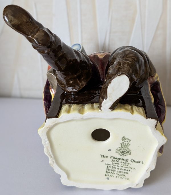Royal Doulton Character Figurine - The Foaming Quart HN2162