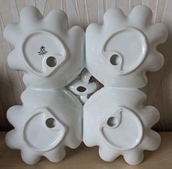 PXL_20240828_130021872 French Limoges Bow Porcelain Fish & 4-shell Sweetmeat Or Pickle Stand